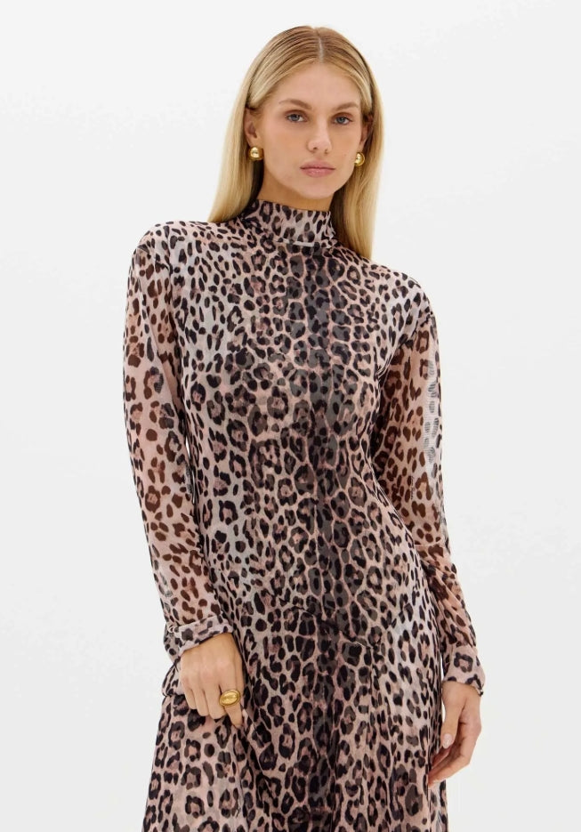 Vestido Assimétrico Com Manga Longa - Lança Perfume
