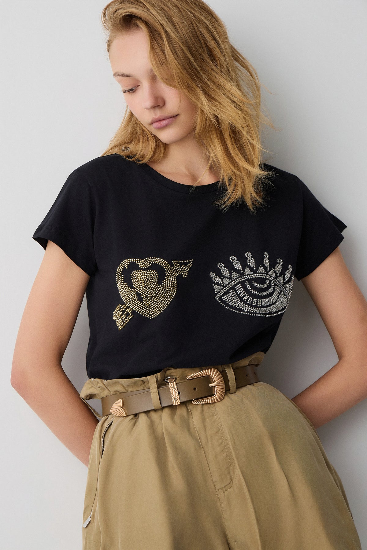 T-shirt com brilhos - BSB