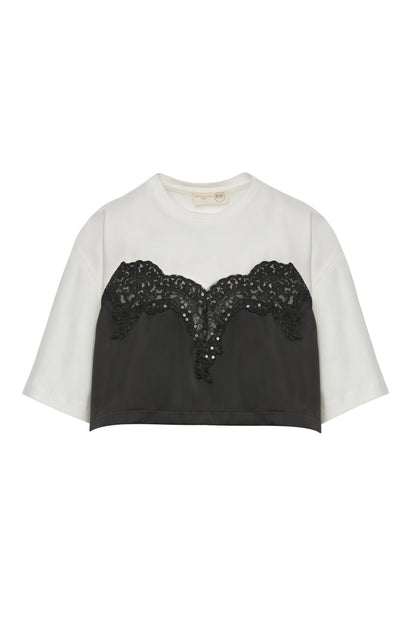 Blusa curta de manga curta com tecidos mistos em preto - BSB