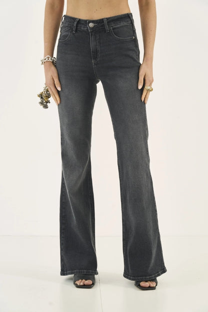 Calça Jeans Bia Flare - Colcci