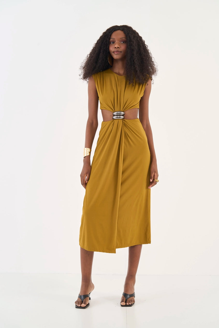 Vestido Midi Cut Out Com Detalhe Em Metal - Colcci
