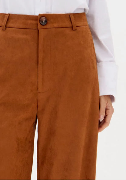 Calças Wide Leg em Suede Camel - Lança Perfume