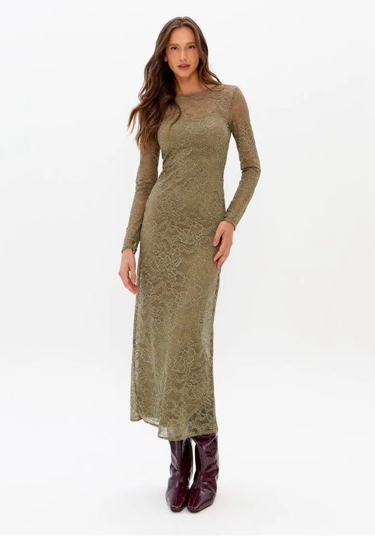 Vestido Super Midi Renda Com Manga Longa - Lança Perfume