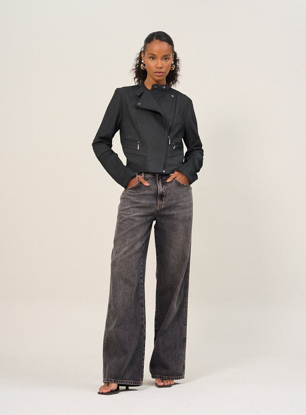Calça Feminina Jeans com Lavagem escura - Open