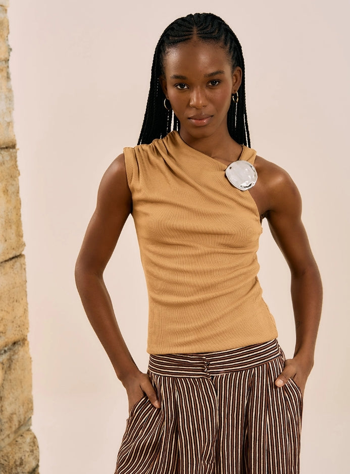 Blusa Assimétrica Com Detalhe Na Alça - Open