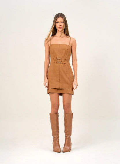 Vestido Curto Acinturado Com Fivelas Frontais - Open